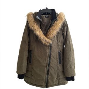 Fate Army Green Parka With Faux Fur Trim Women Winter Snow Skiing Size Small